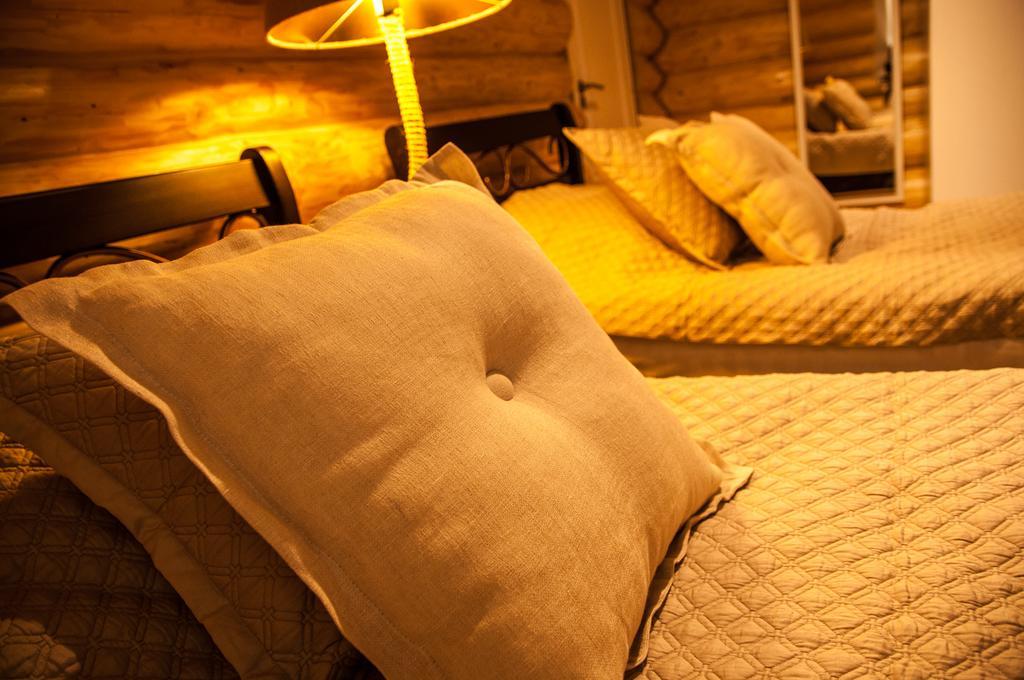 Cabana Deac - Luxury Chalet Ватра-Дорней Номер фото